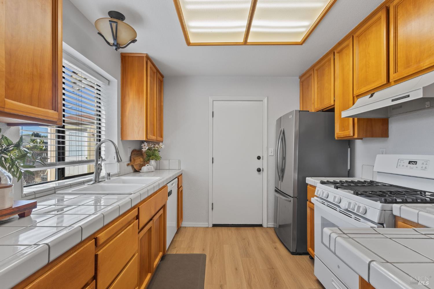 800 Charter Way Vacaville CA 95687