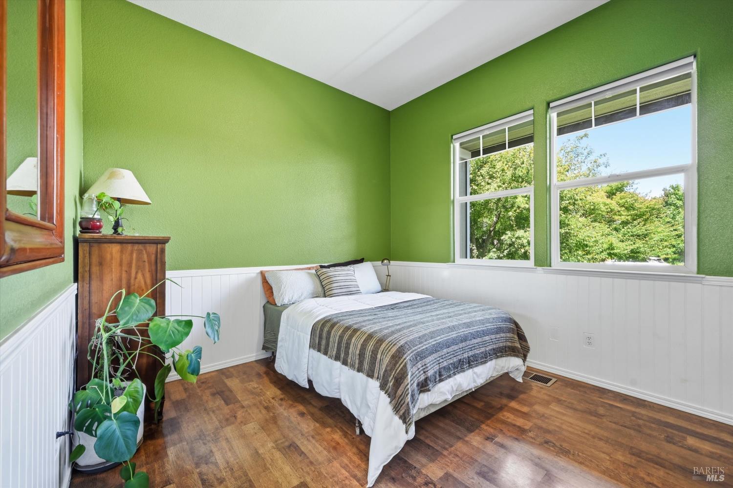 465 Riesling Street Cloverdale CA 95425