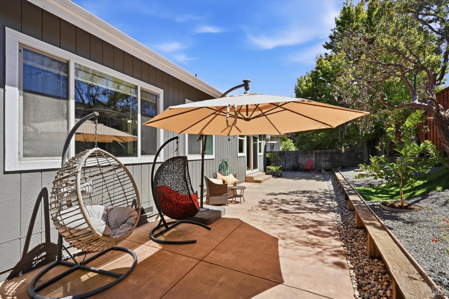 465 Riesling Street Cloverdale CA 95425