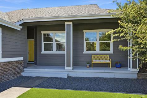 465 Riesling Street Cloverdale CA 95425