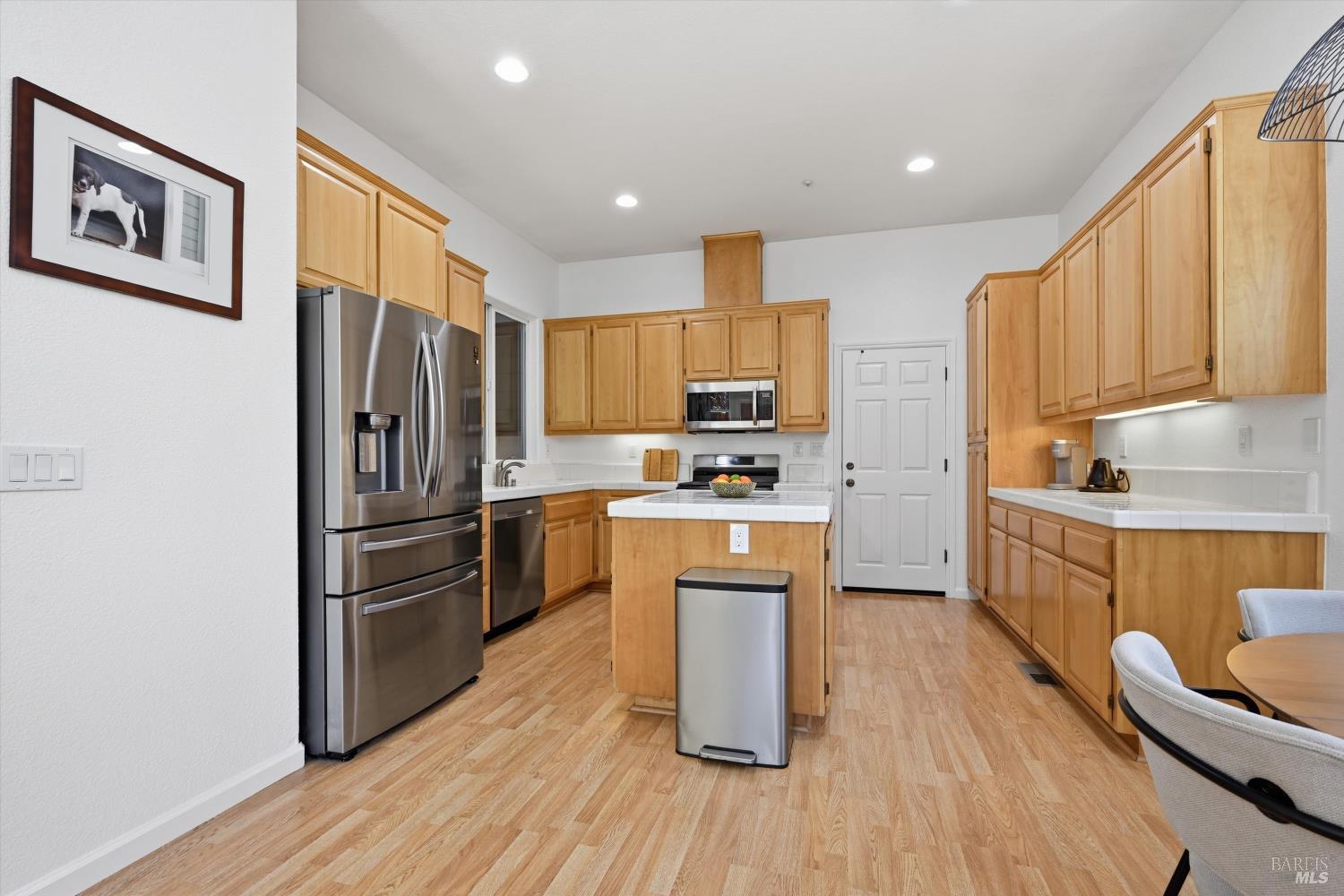 465 Riesling Street Cloverdale CA 95425