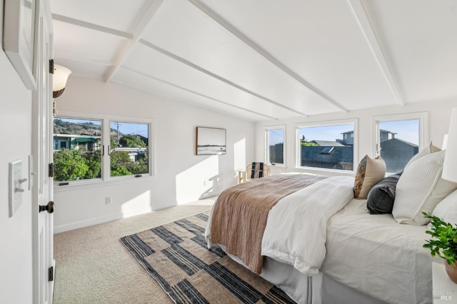 16 Calle Del Onda Stinson Beach CA 94970
