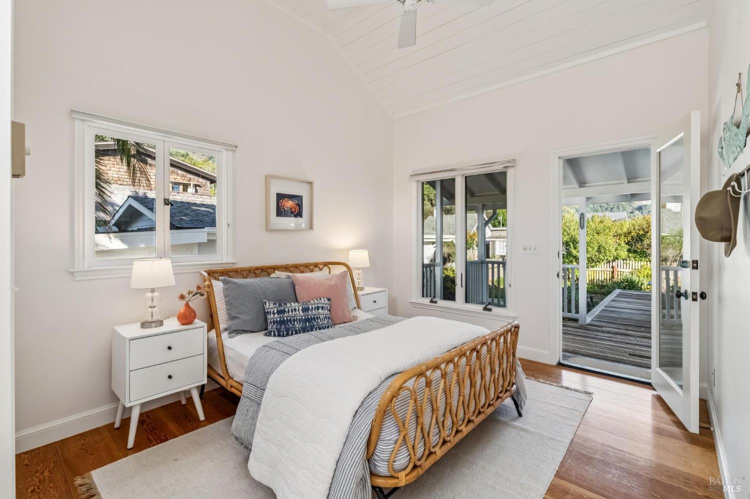16 Calle Del Onda Stinson Beach CA 94970
