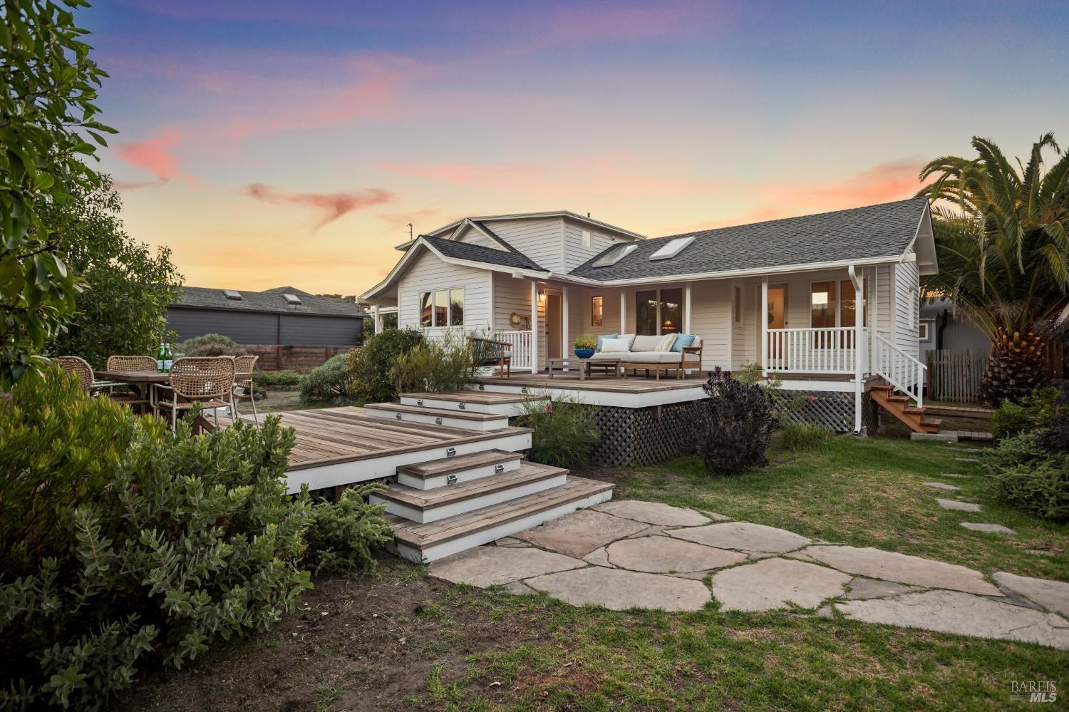 16 Calle Del Onda Stinson Beach CA 94970