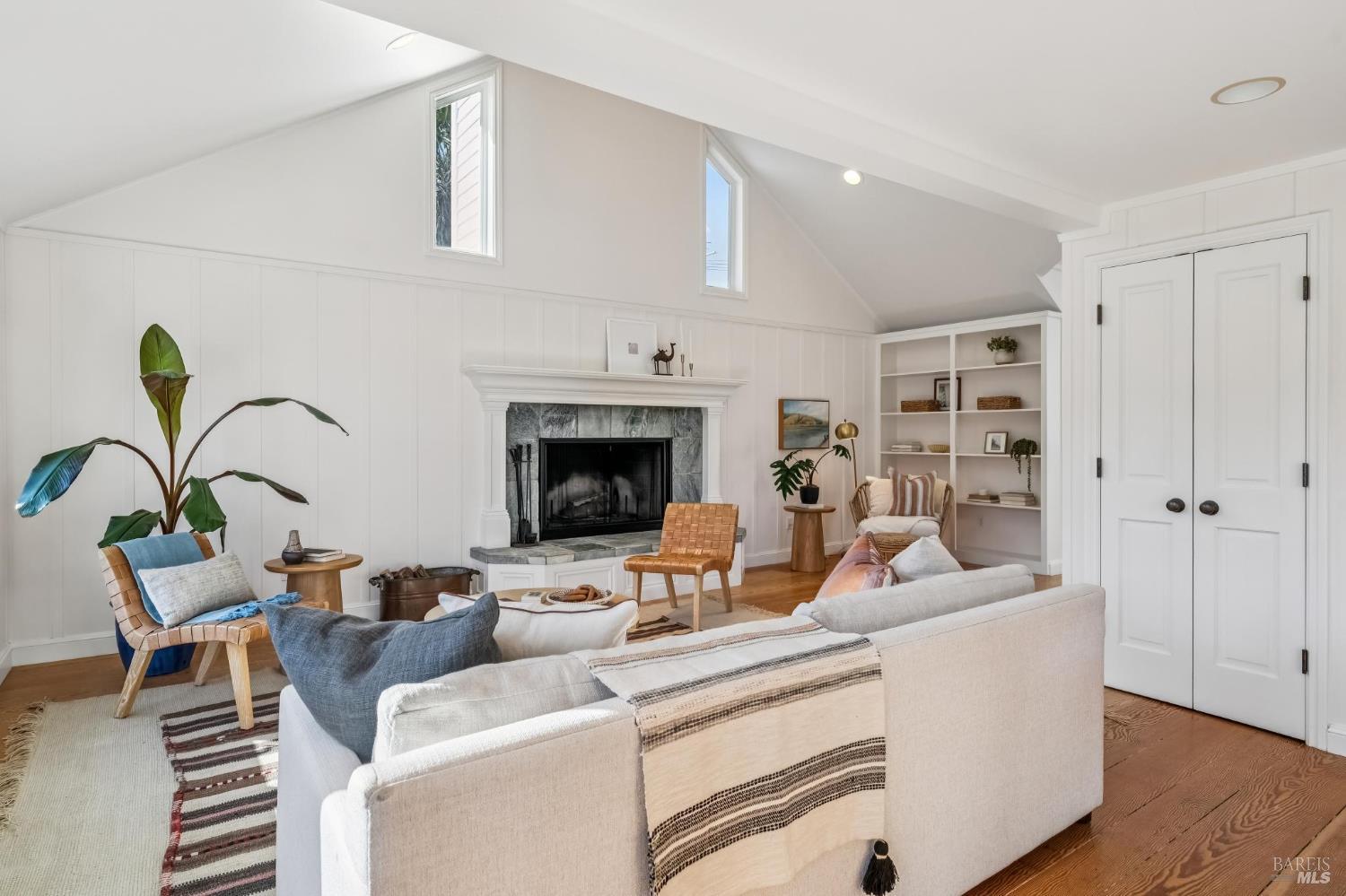 16 Calle Del Onda Stinson Beach CA 94970