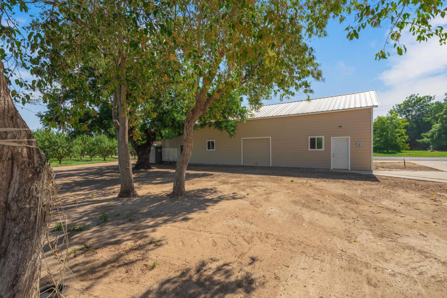 401 N Indiana Avenue Modesto CA 95357