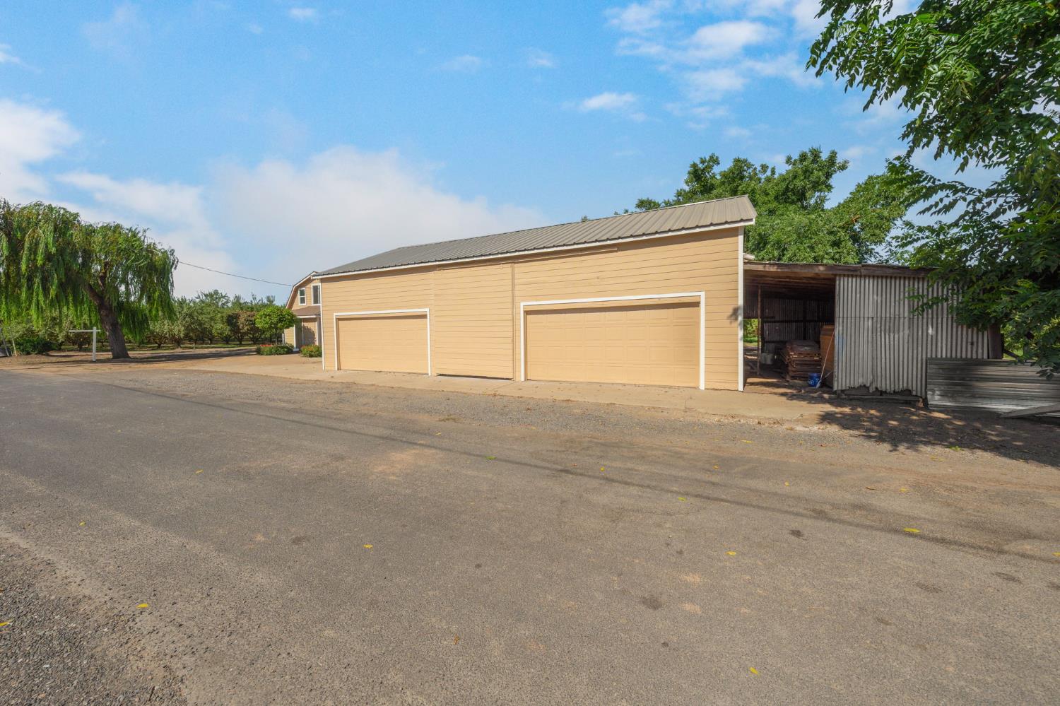 401 N Indiana Avenue Modesto CA 95357