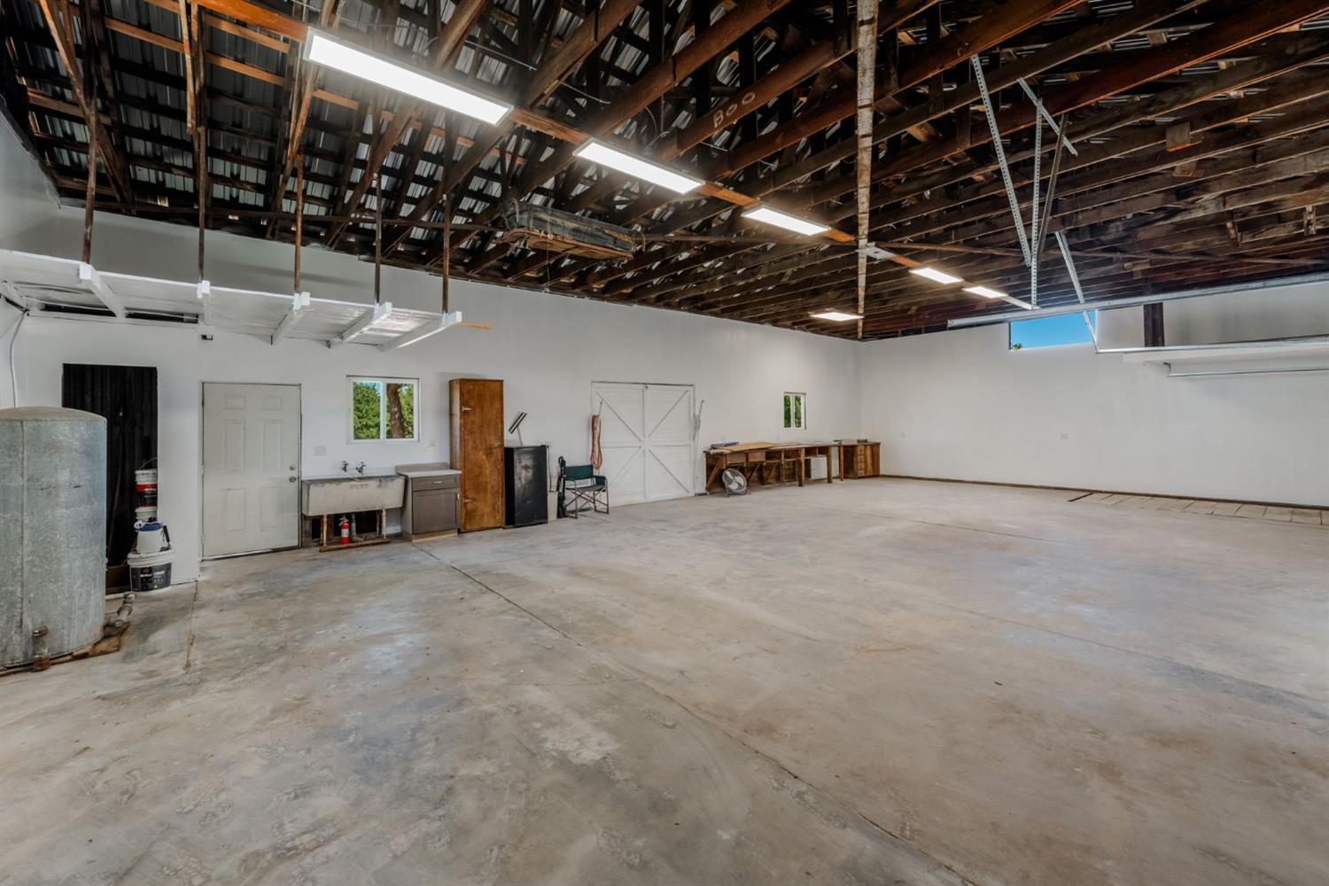 401 N Indiana Avenue Modesto CA 95357