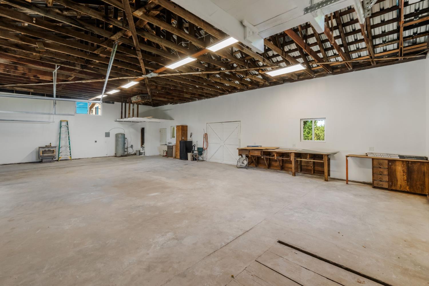 401 N Indiana Avenue Modesto CA 95357