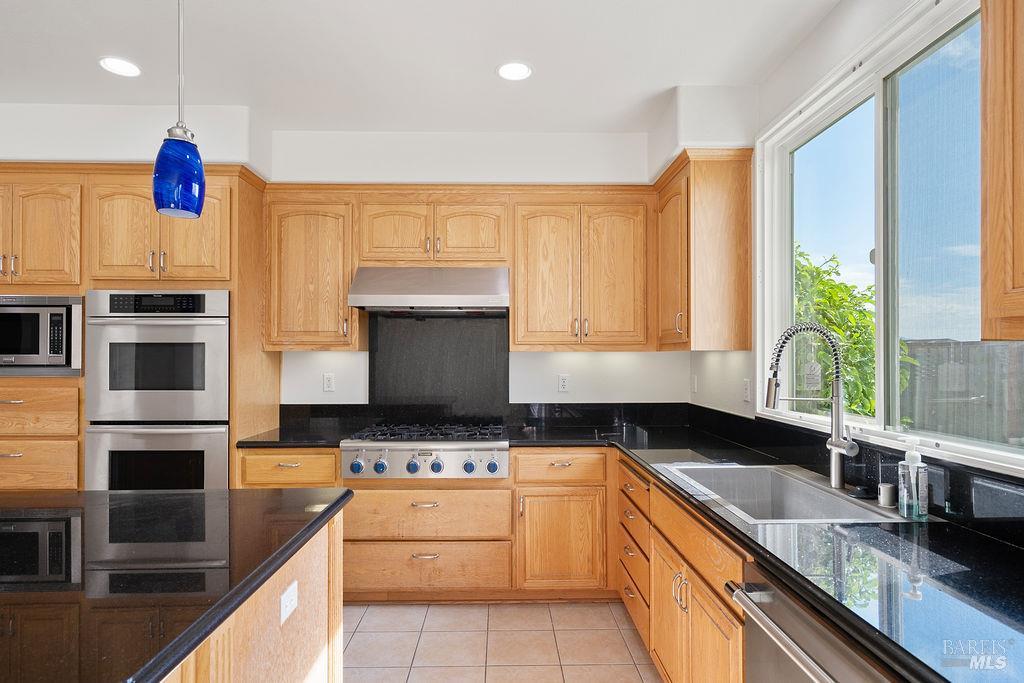 767 Mary Court Benicia CA 94510