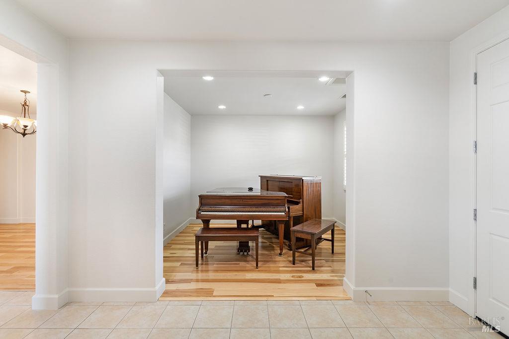 767 Mary Court Benicia CA 94510