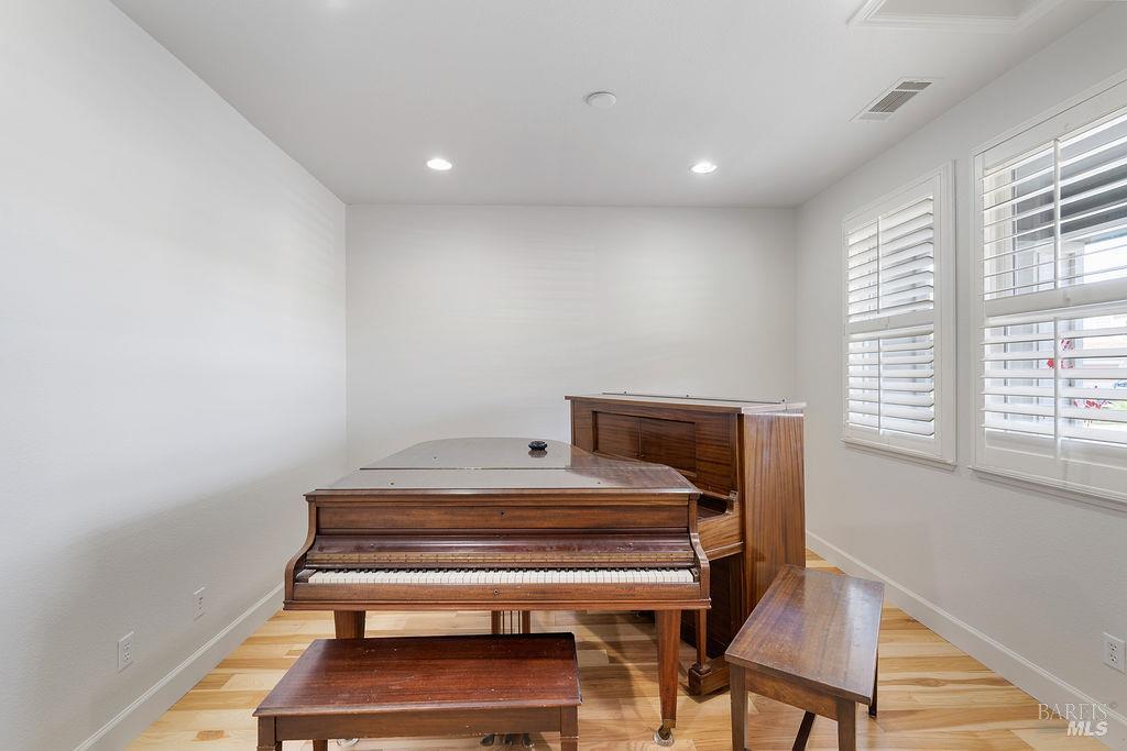 767 Mary Court Benicia CA 94510