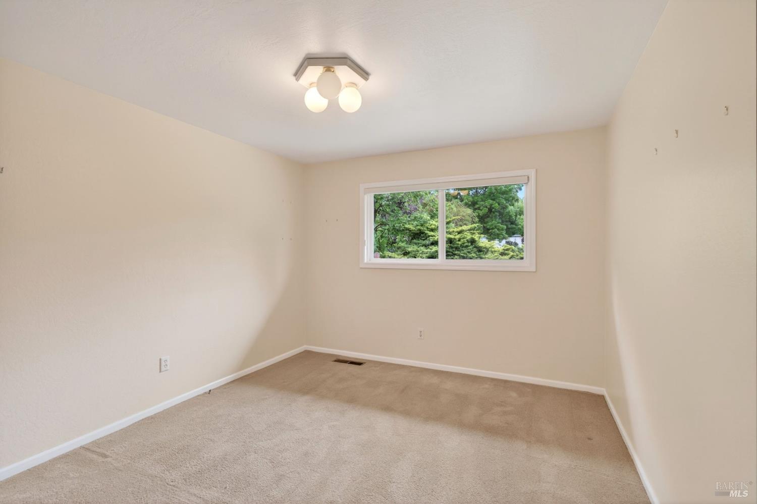 1280 Sanford Ranch Road Ukiah CA 95482