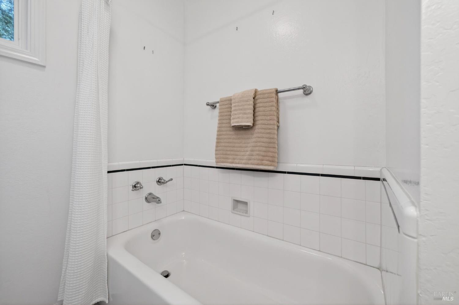 1280 Sanford Ranch Road Ukiah CA 95482