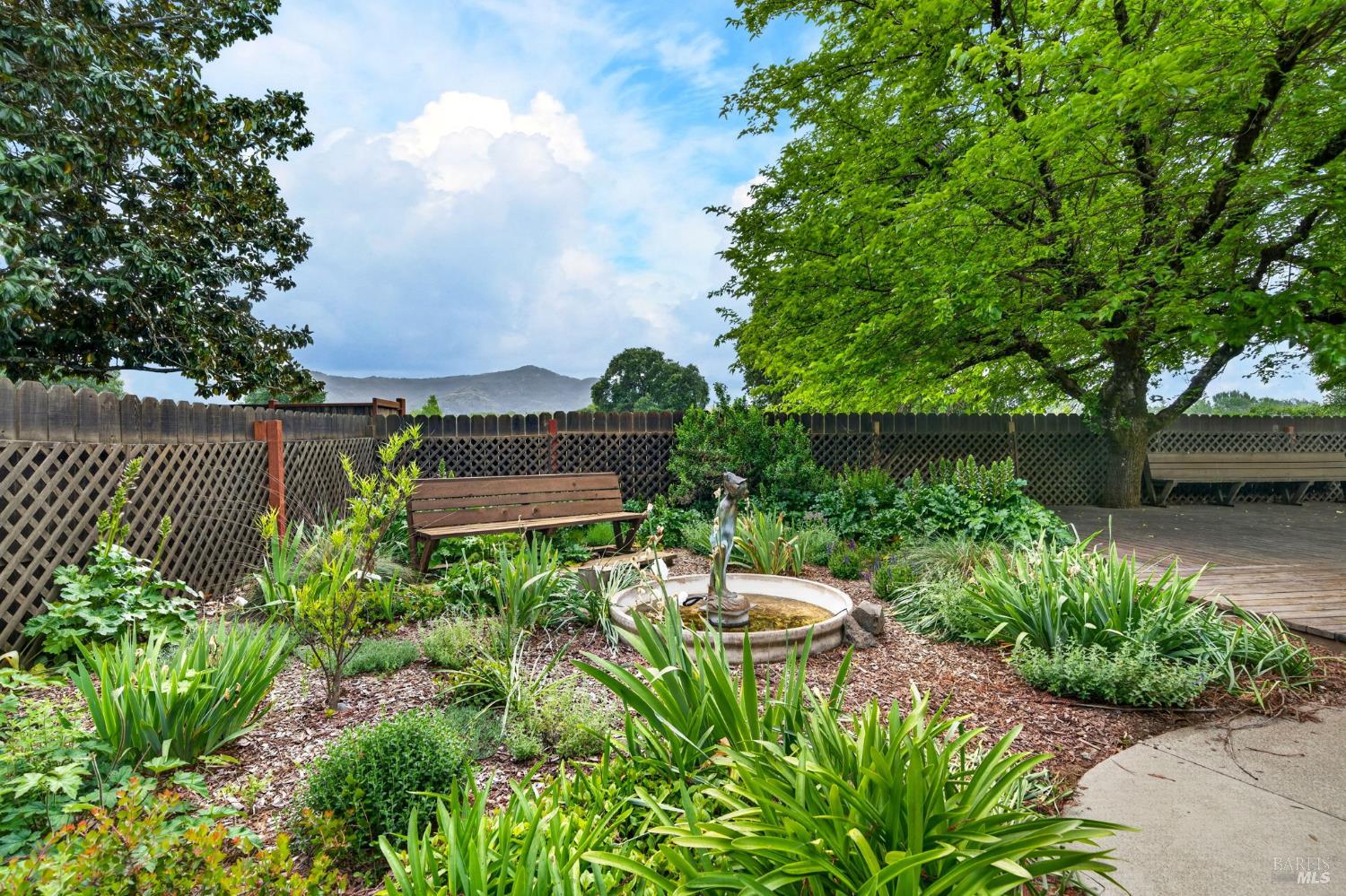 1280 Sanford Ranch Road Ukiah CA 95482