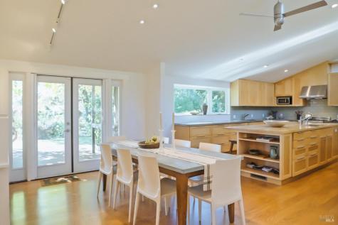 180 W Trinity Road Glen Ellen CA 95442