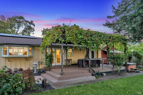 180 W Trinity Road Glen Ellen CA 95442