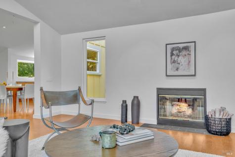 180 W Trinity Road Glen Ellen CA 95442