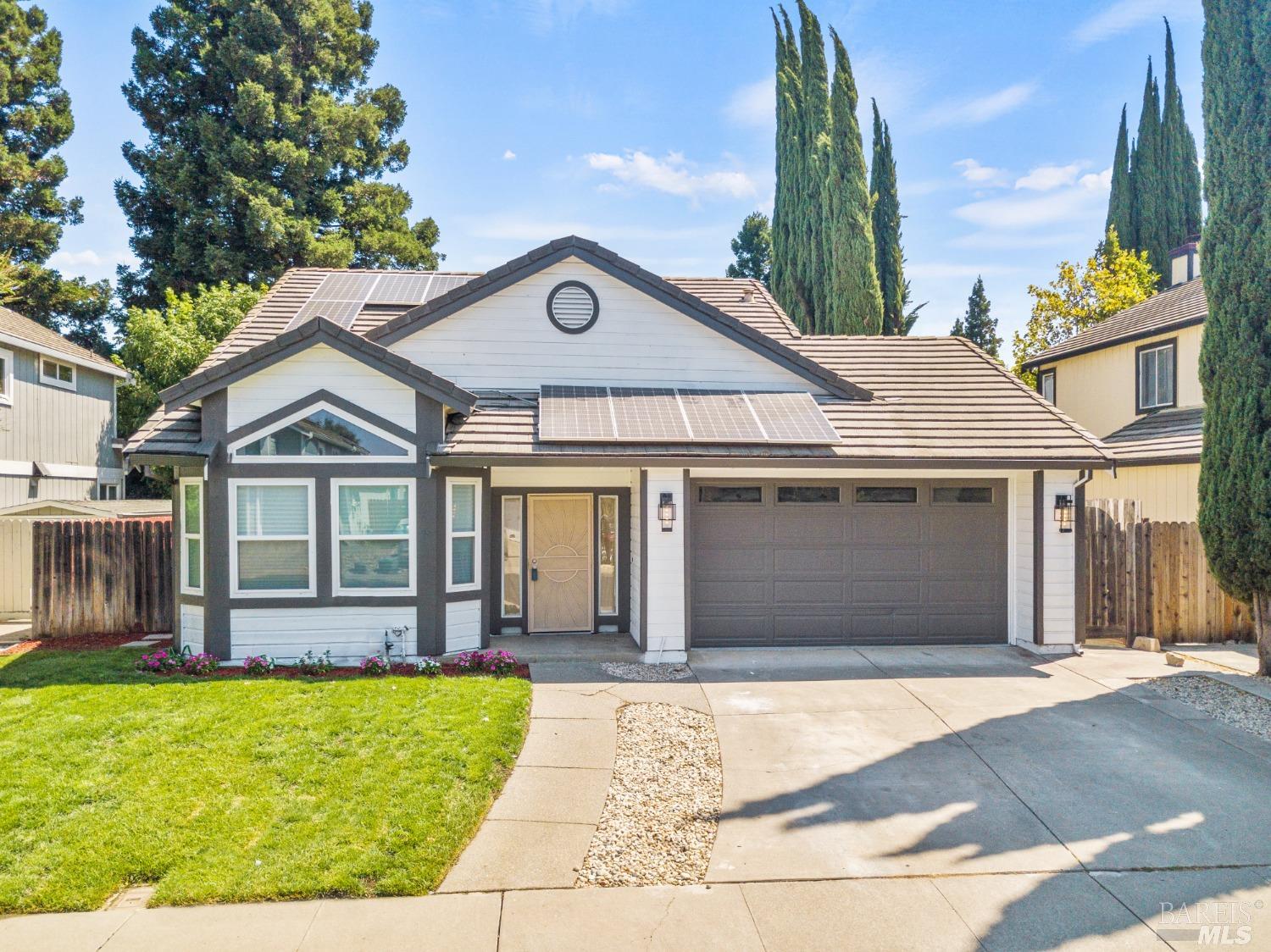 439 Oak Valley Drive Vacaville CA 95687