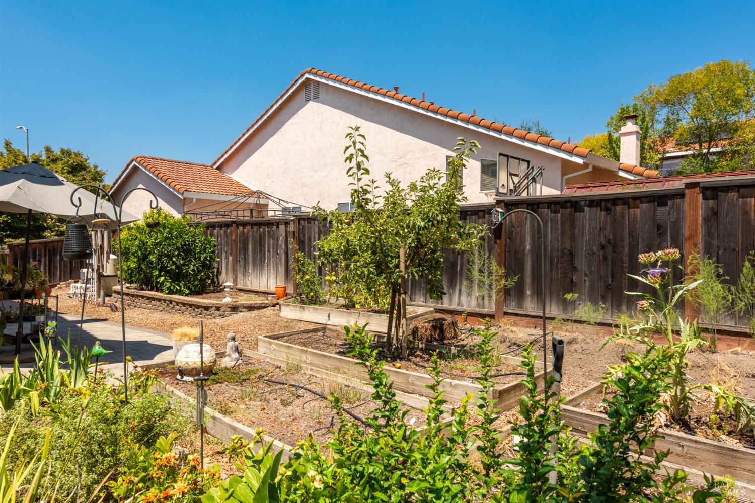 408 Buena Tierra Court Windsor CA 95492