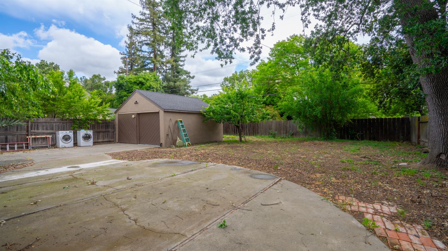 10 Palm Avenue Woodland CA 95695
