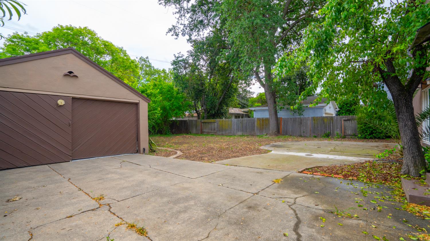 10 Palm Avenue Woodland CA 95695