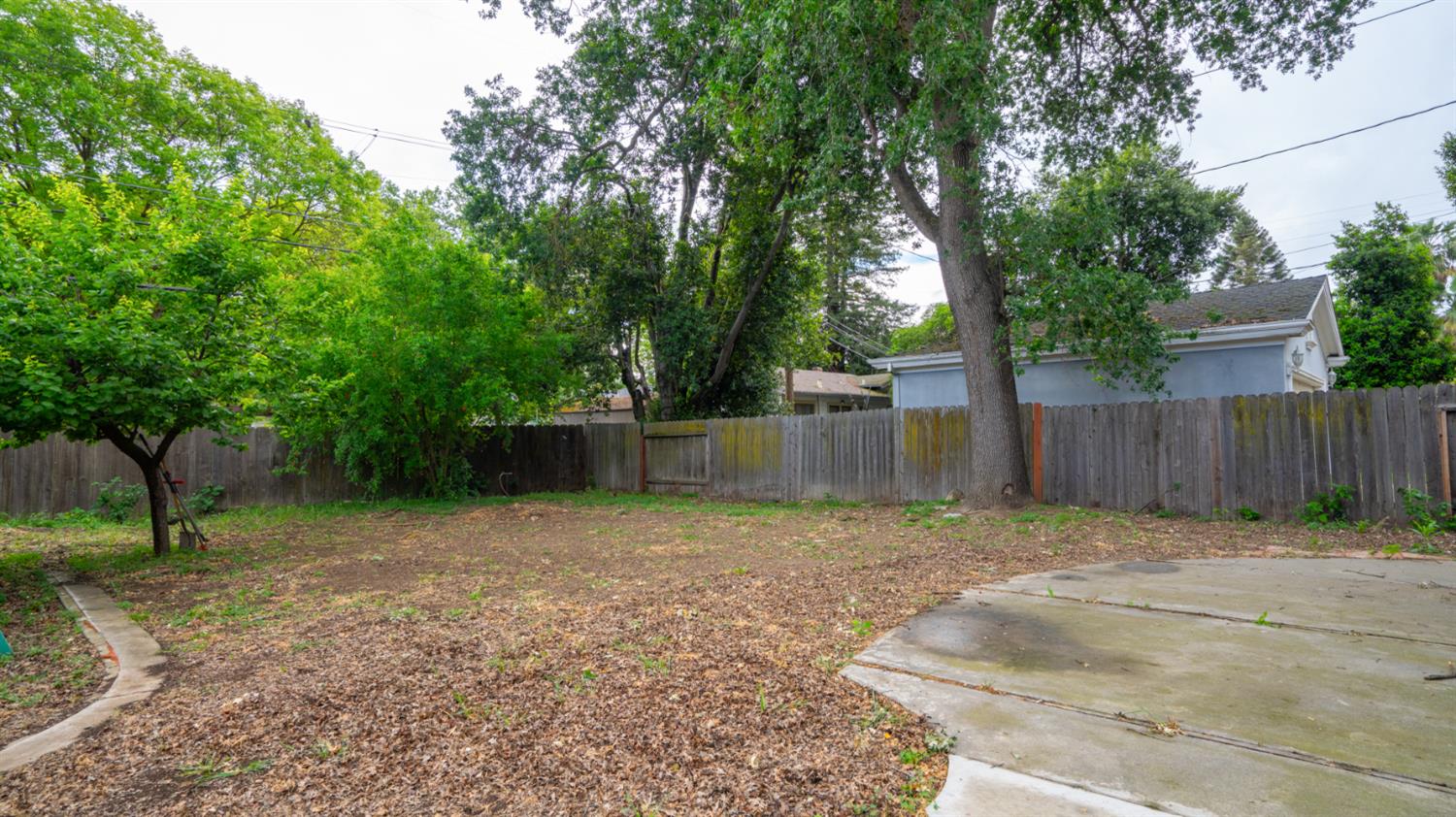 10 Palm Avenue Woodland CA 95695