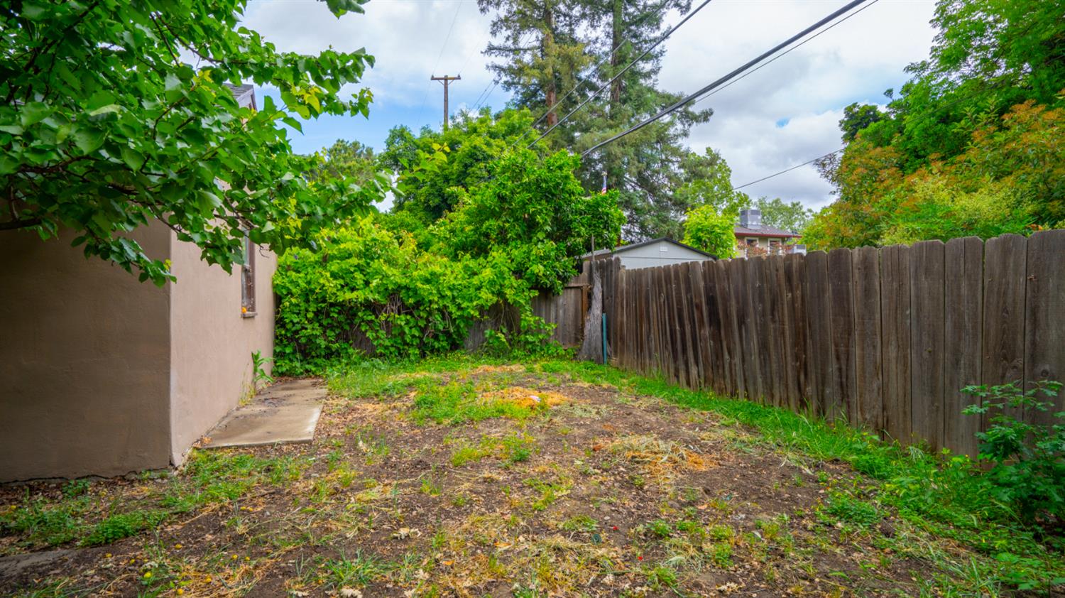 10 Palm Avenue Woodland CA 95695