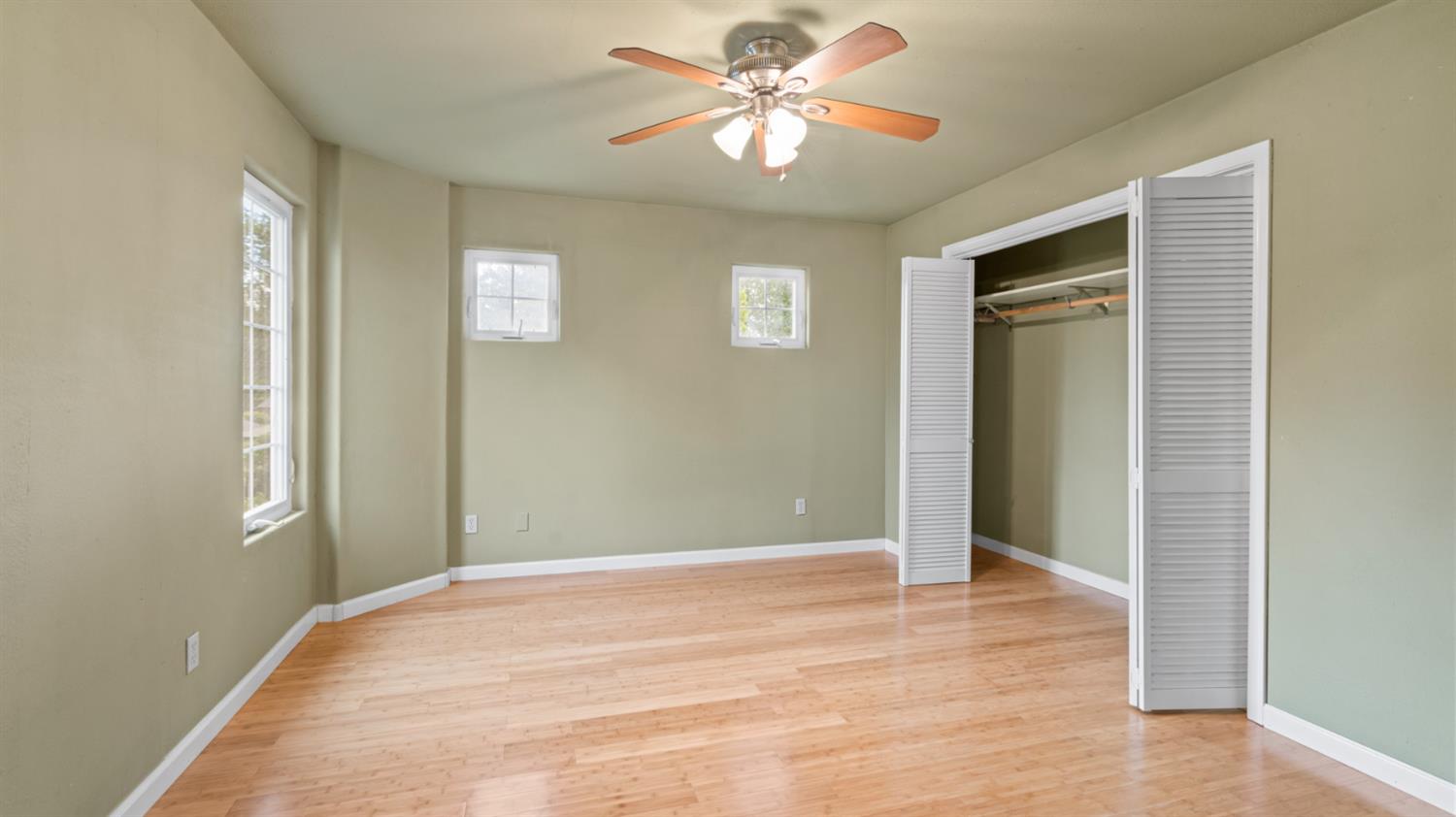 10 Palm Avenue Woodland CA 95695
