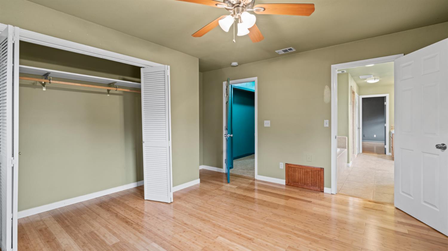 10 Palm Avenue Woodland CA 95695