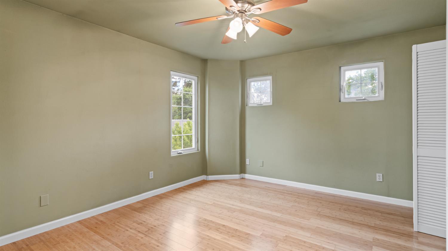 10 Palm Avenue Woodland CA 95695