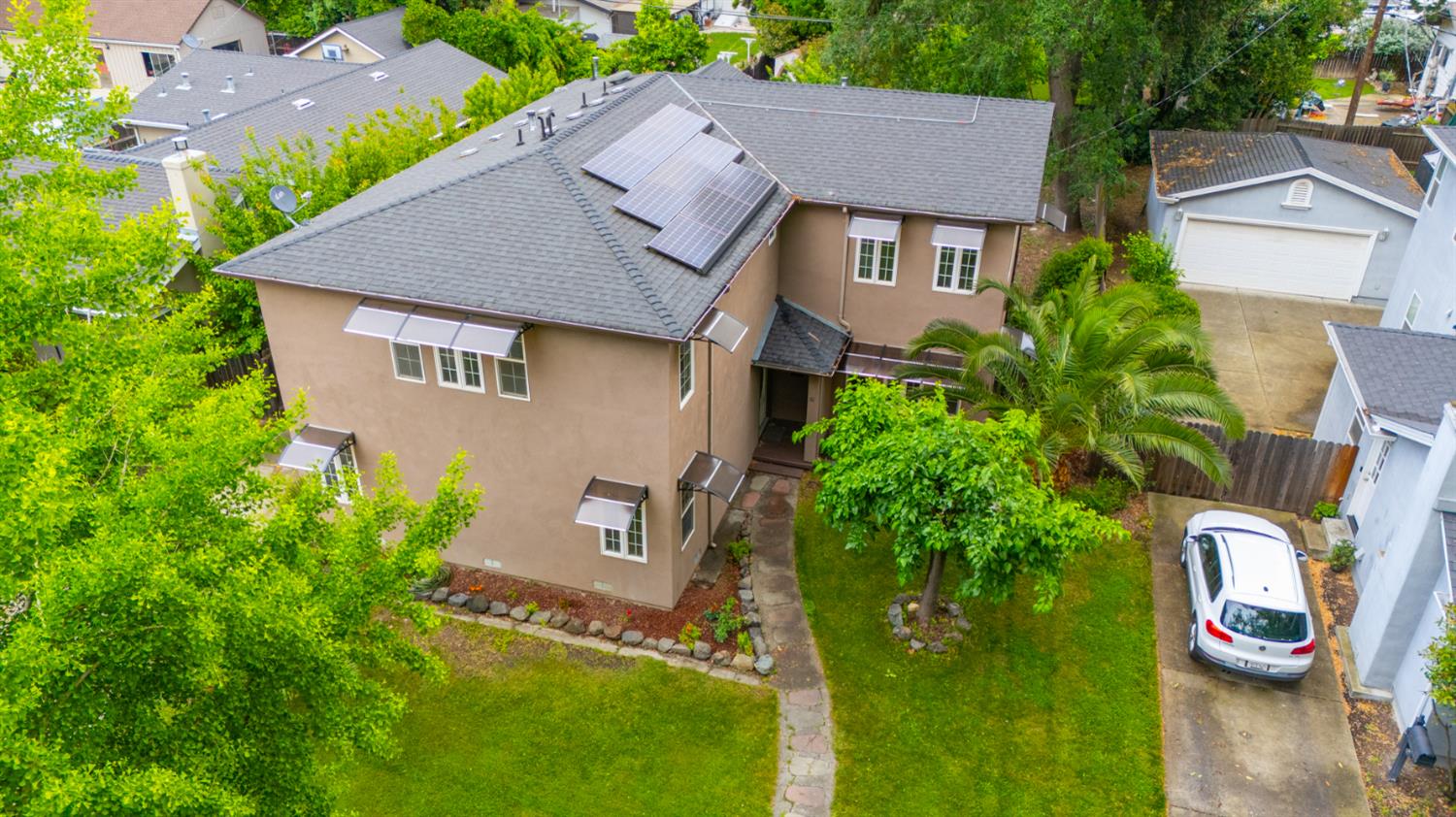 10 Palm Avenue Woodland CA 95695