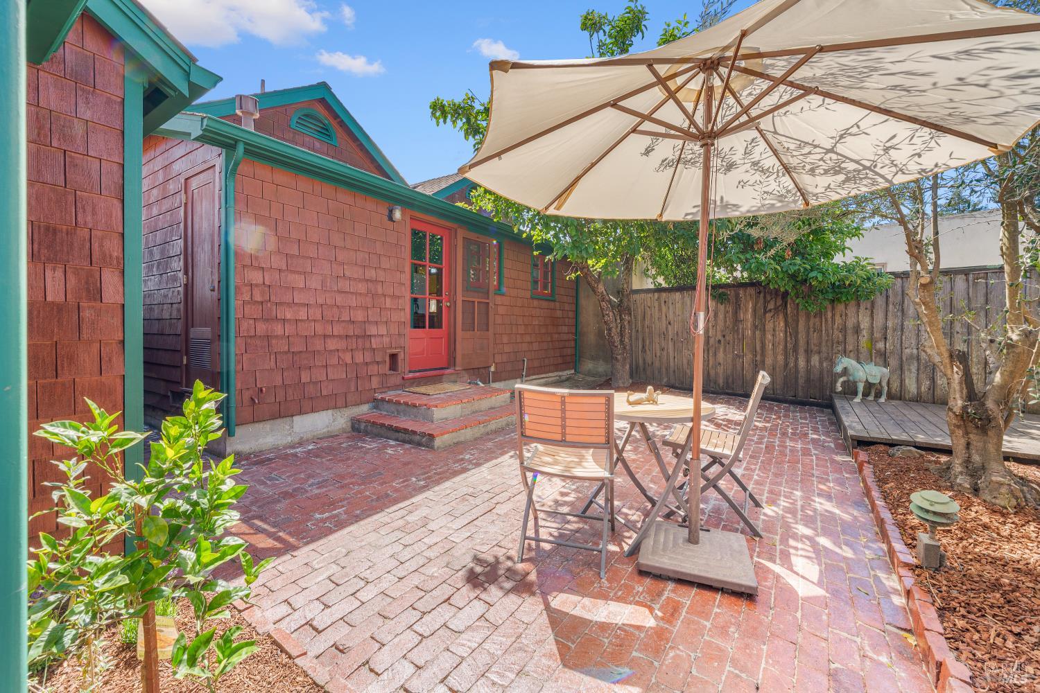 309 Hendley Street Santa Rosa CA 95404