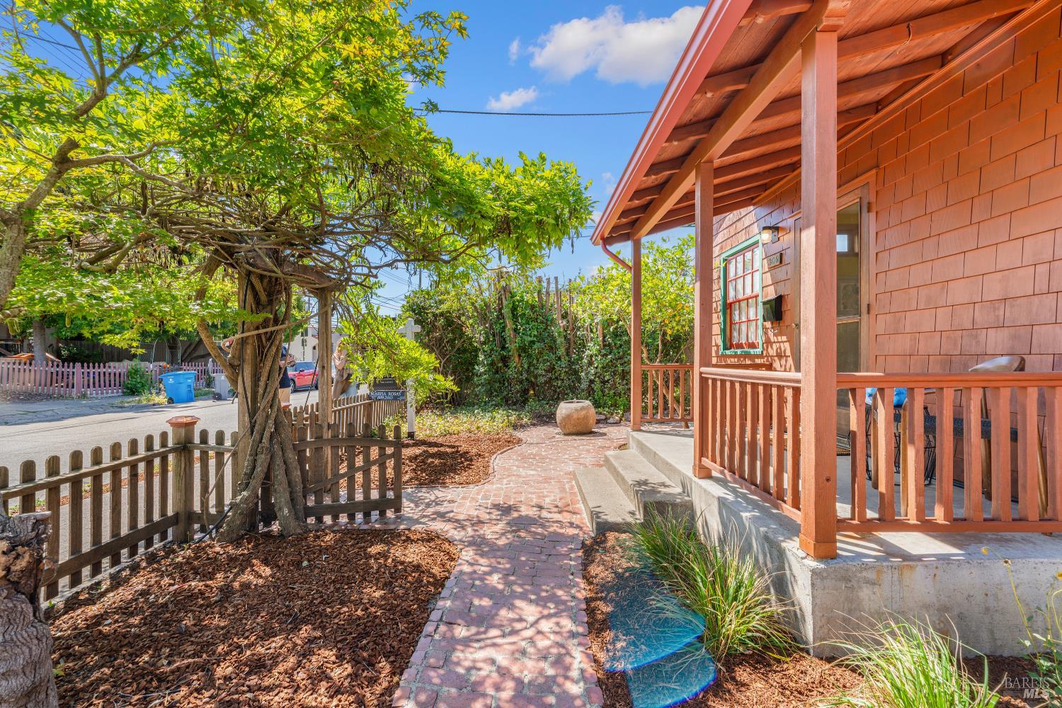 309 Hendley Street Santa Rosa CA 95404