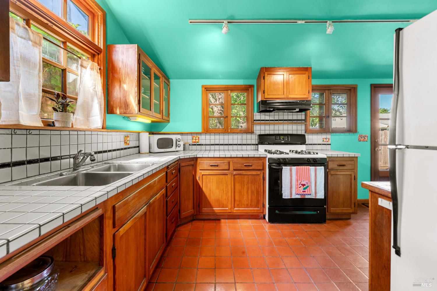 309 Hendley Street Santa Rosa CA 95404