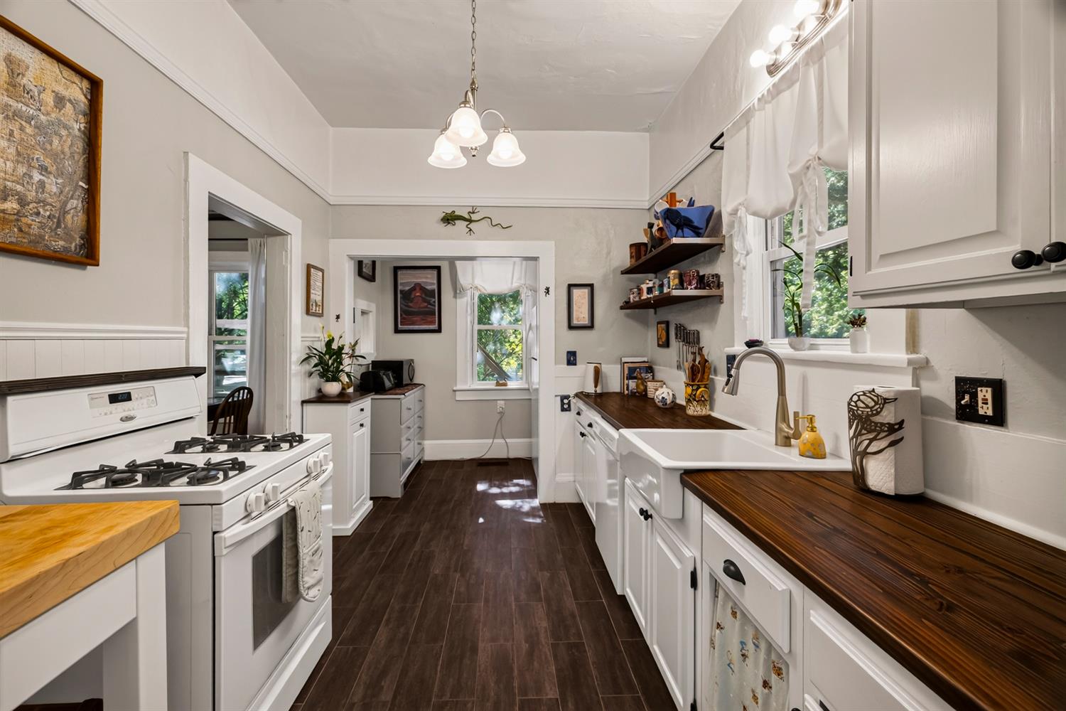 148 W 16th Street Chico CA 95928