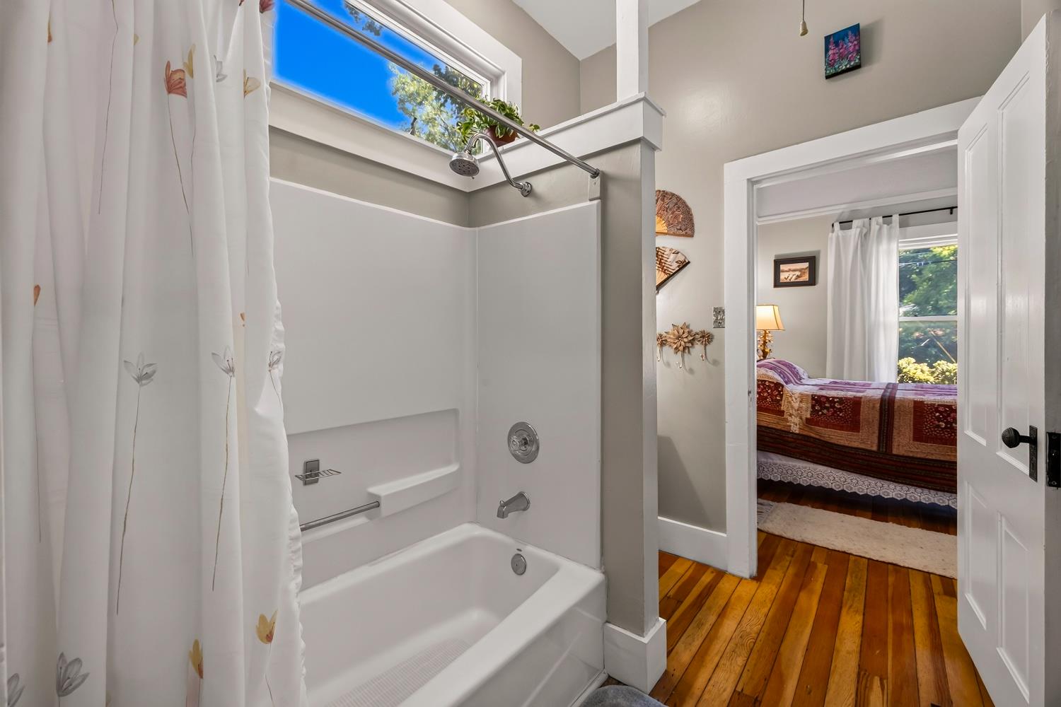 148 W 16th Street Chico CA 95928
