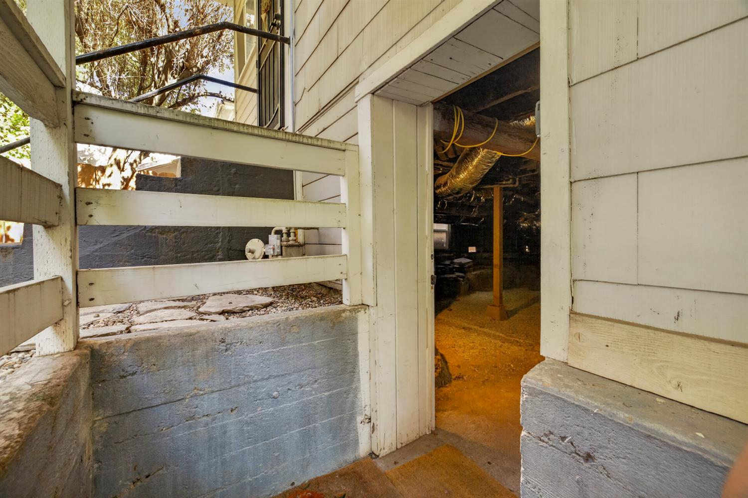 148 W 16th Street Chico CA 95928