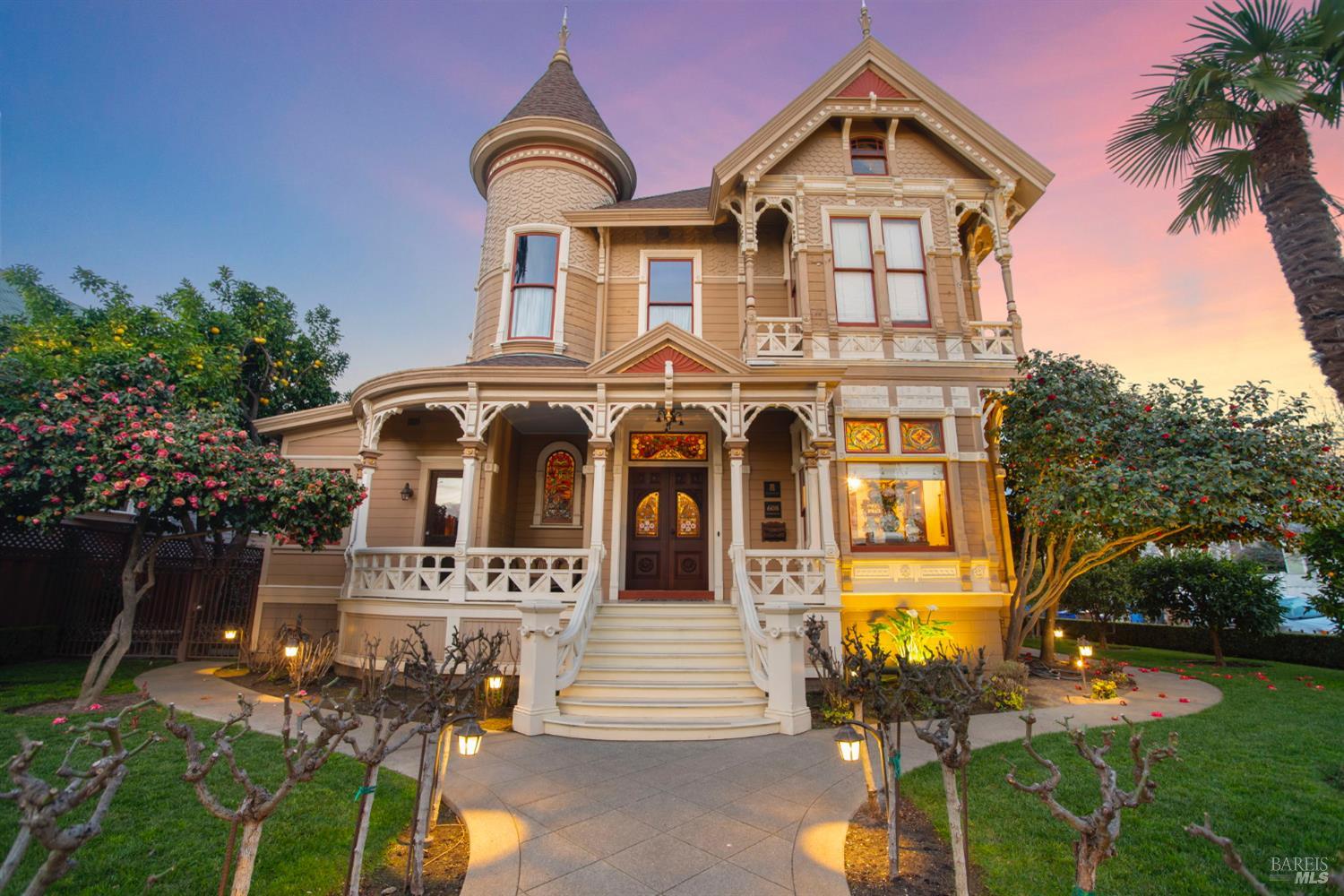 608 Randolph Street Napa CA 94559