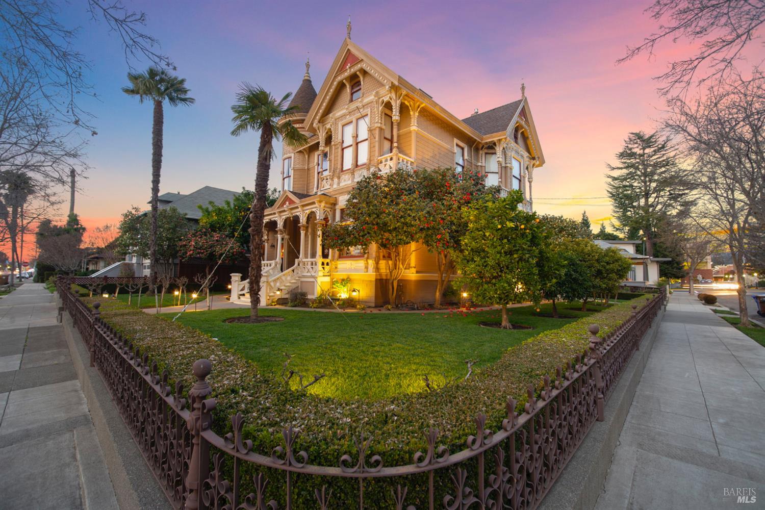 608 Randolph Street Napa CA 94559