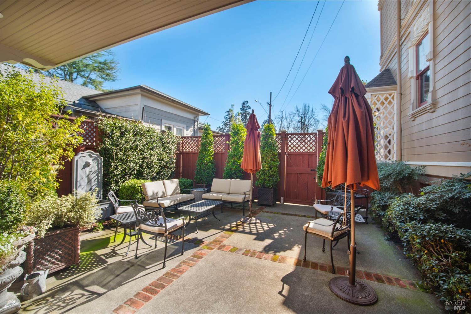 608 Randolph Street Napa CA 94559