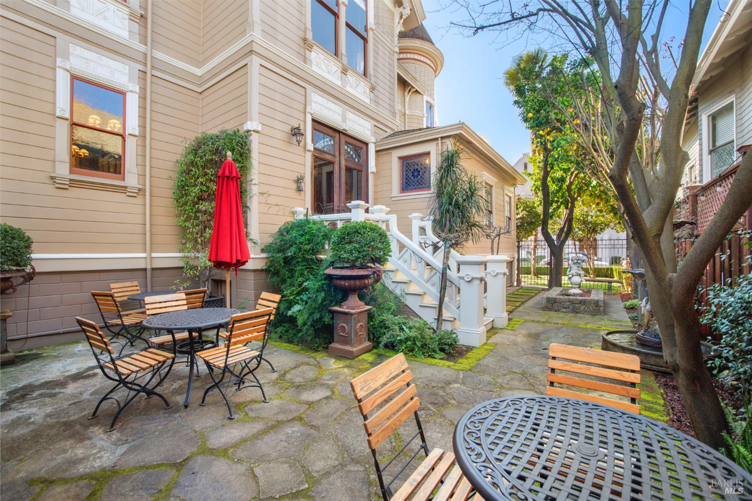 608 Randolph Street Napa CA 94559