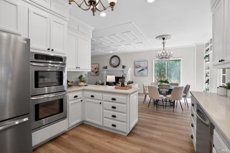 16 Figtree Lane Novato CA 94947