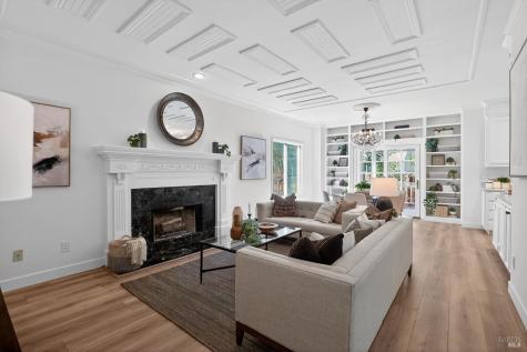 16 Figtree Lane Novato CA 94947
