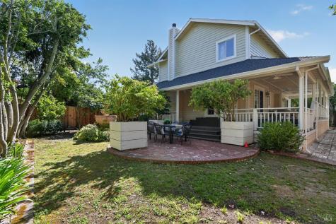 16 Figtree Lane Novato CA 94947