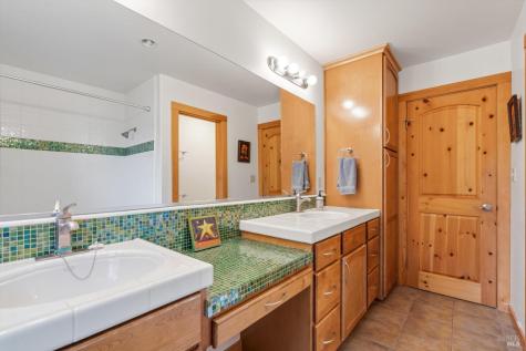 5000 Harville Road Santa Rosa CA 95409