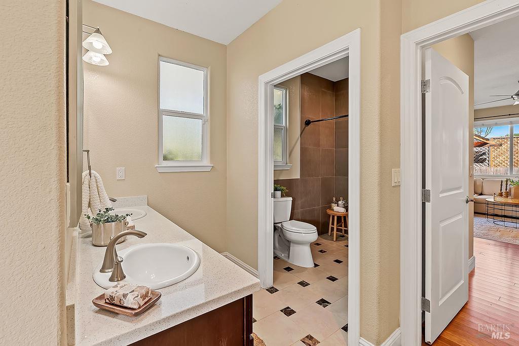 125 Anish Way Windsor CA 95492
