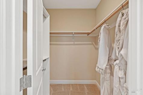 125 Anish Way Windsor CA 95492