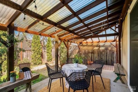 125 Anish Way Windsor CA 95492