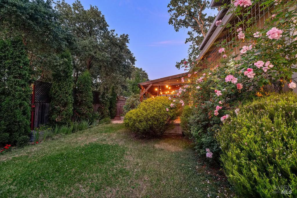 125 Anish Way Windsor CA 95492